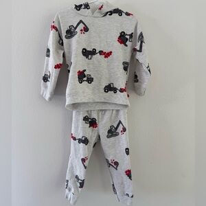 2T Valentines Sweat Suit